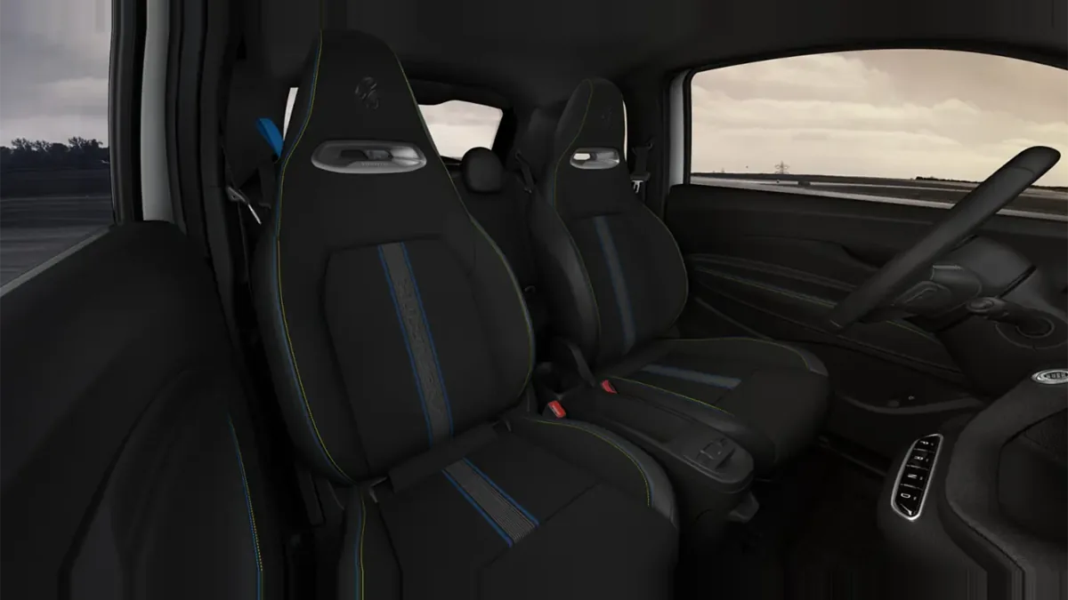 Abarth 500e 42kWh de renting en Valencia — vista 6