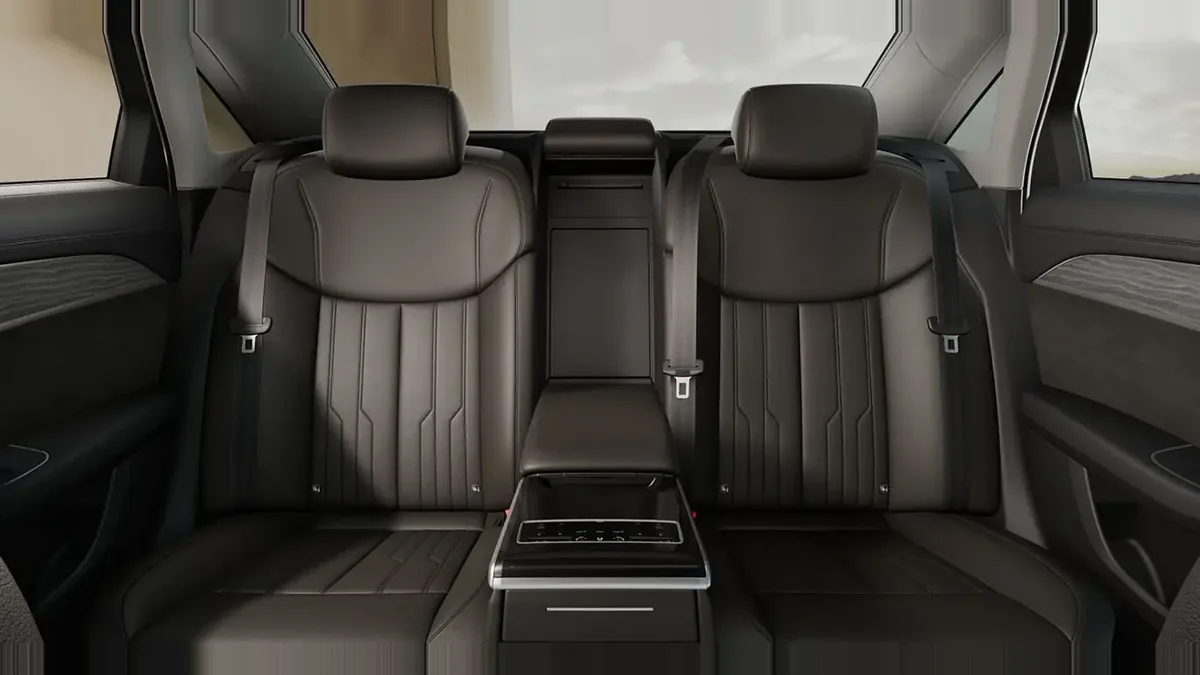 Audi A8 50 TDI 210kW (286CV) Quattro Tiptronic de renting en Valencia — vista 6