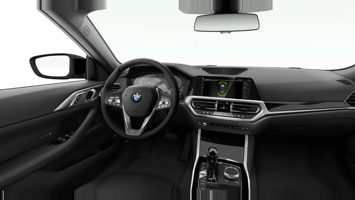 BMW Serie 4 420i Coupé de renting en Valencia — Lateral