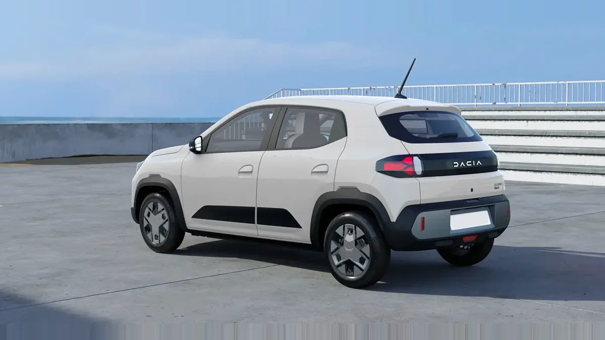 Dacia Spring Expression Electric 33kW (45CV) de renting en Valencia — Trasera