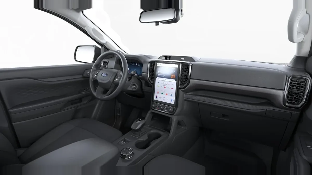 Ford Ranger XLT Doble Cabina 3.0 EcoBlue 240CV de renting en Valencia — Interior