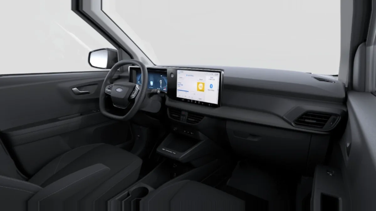 Ford Transit Courier Van Trend BEV 136cv Automática II de renting en Valencia — Interior