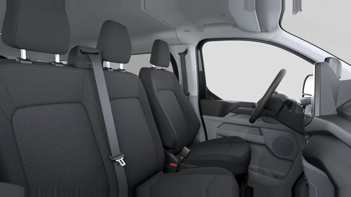 Ford TRANSIT CUSTOM  Kombi BEV 83kWh 100kW 340 L1 Trend de renting en Valencia — vista 6