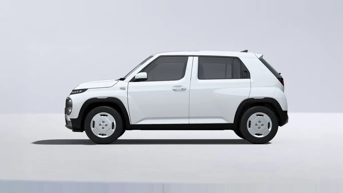 Hyundai Inster 97cv 42kWh Klass de renting en Valencia — Delantera