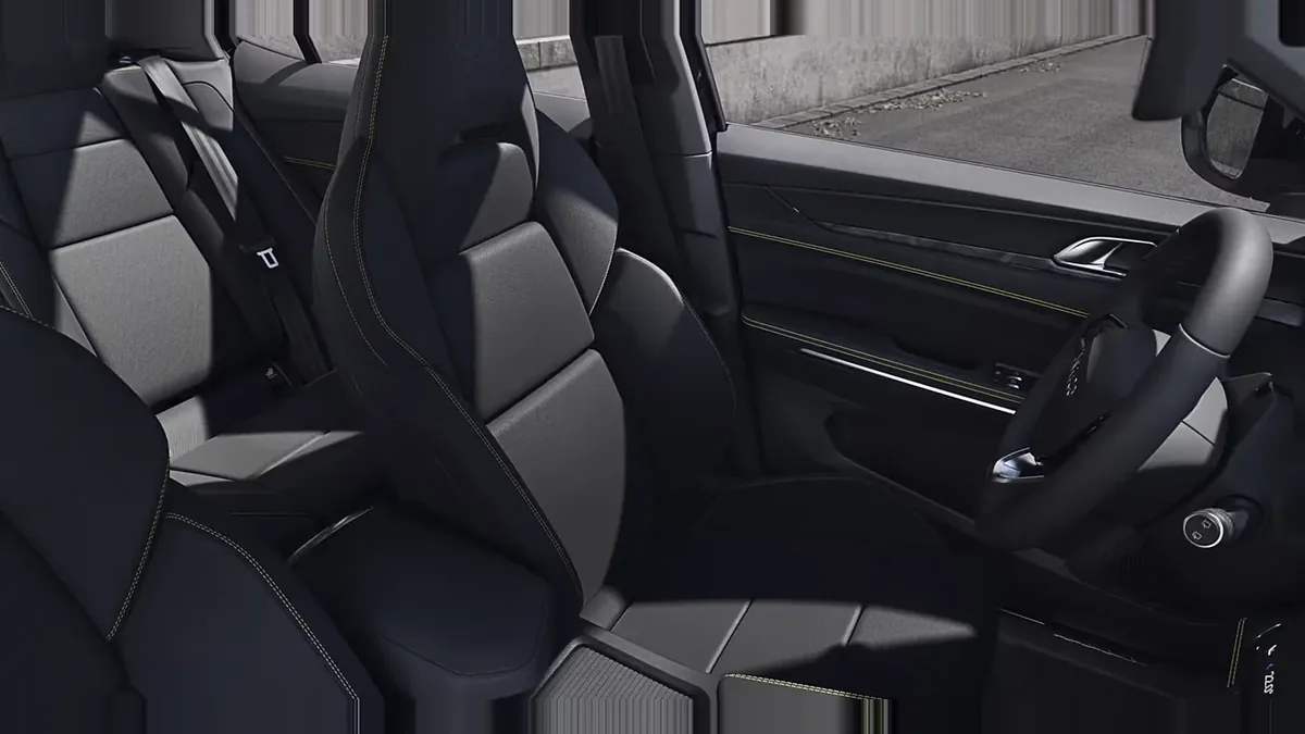 Lynk & Co 01 1.5 PHEV Core de renting en Valencia — Interior