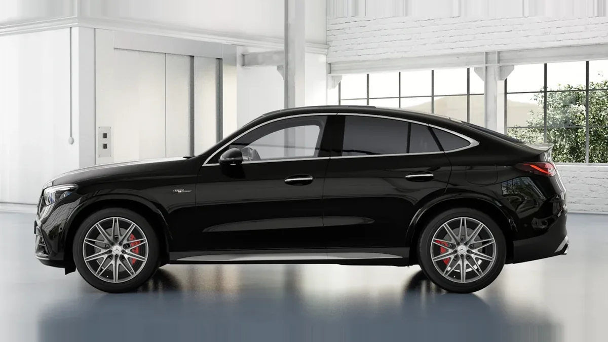 Mercedes-AMG GLC Coupé 63 S E Performance de renting en Valencia — Lateral