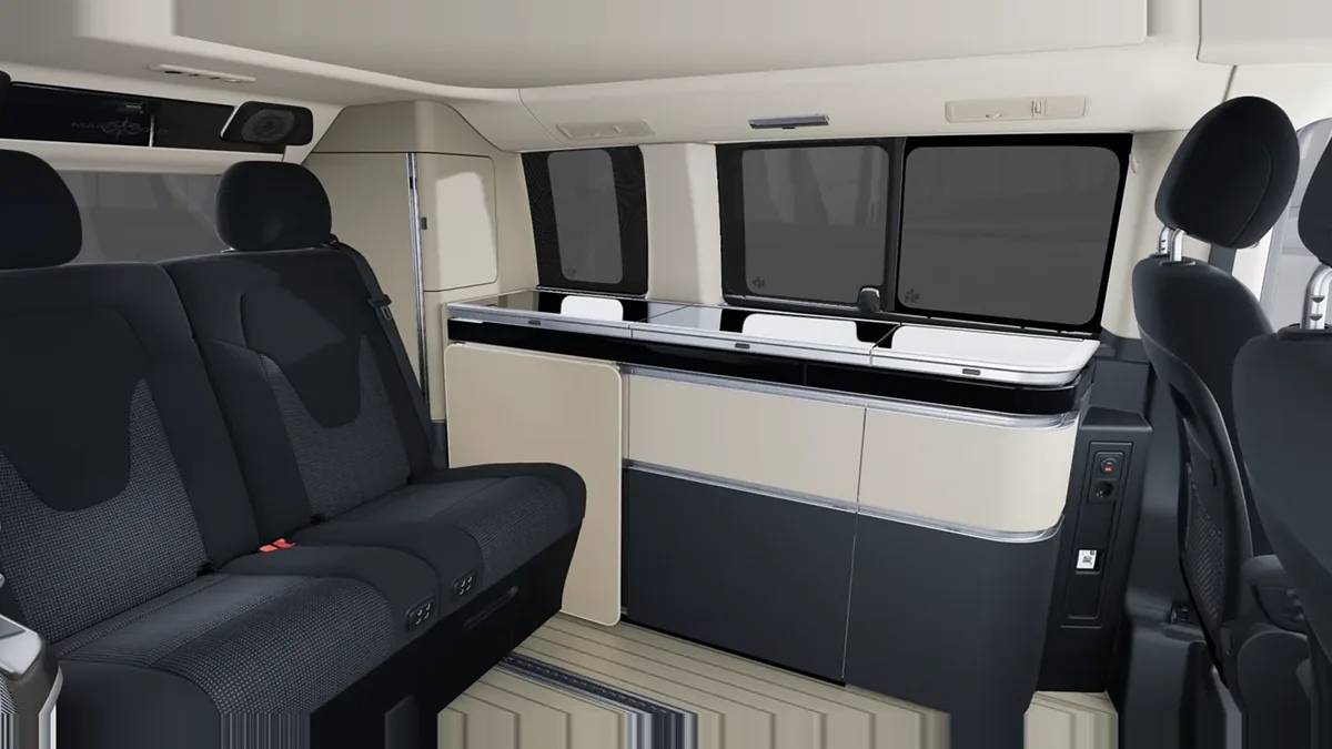 Mercedes-Benz Clase V Marco Polo 300d de renting en Valencia — vista 6