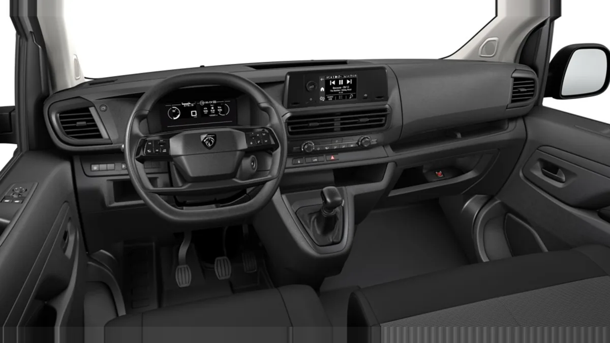 Peugeot Expert Furgón M Diésel 150CV de renting en Valencia — Interior