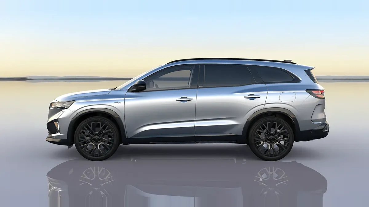 Renault Espace Espirit Alpine Full Hybrid E-Tech 146kW 7p de renting en Valencia — Lateral