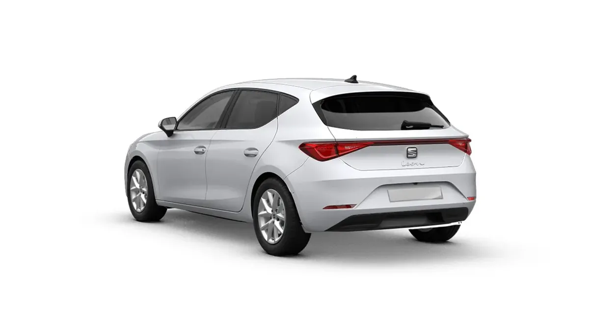 SEAT León 1.5 eTSI DSG-7 S&S Style XL de renting en Valencia — Interior