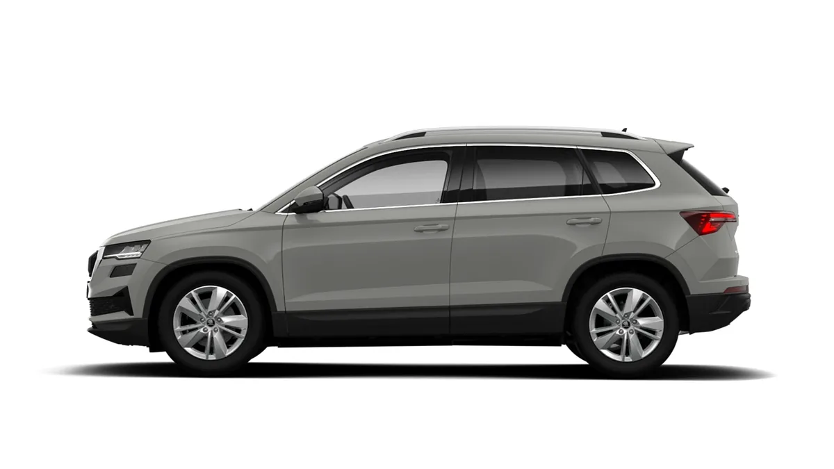 Škoda Karoq Selection 1.0 TSI 85kW (115CV) Manual de renting en Valencia — Trasera