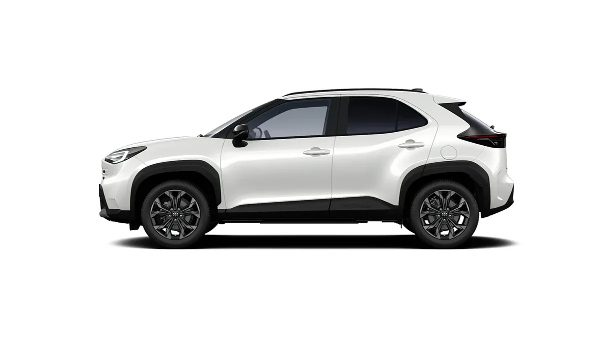 Toyota Yaris Cross 130H e-CVT 5P Active de renting en Valencia — Interior