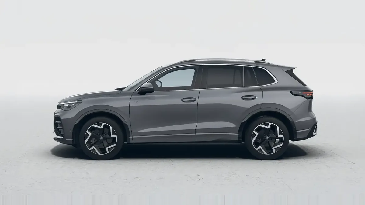 Volkswagen Tiguan R-Line 2.0 TDI 110kW DSG de renting en Valencia — Delantera